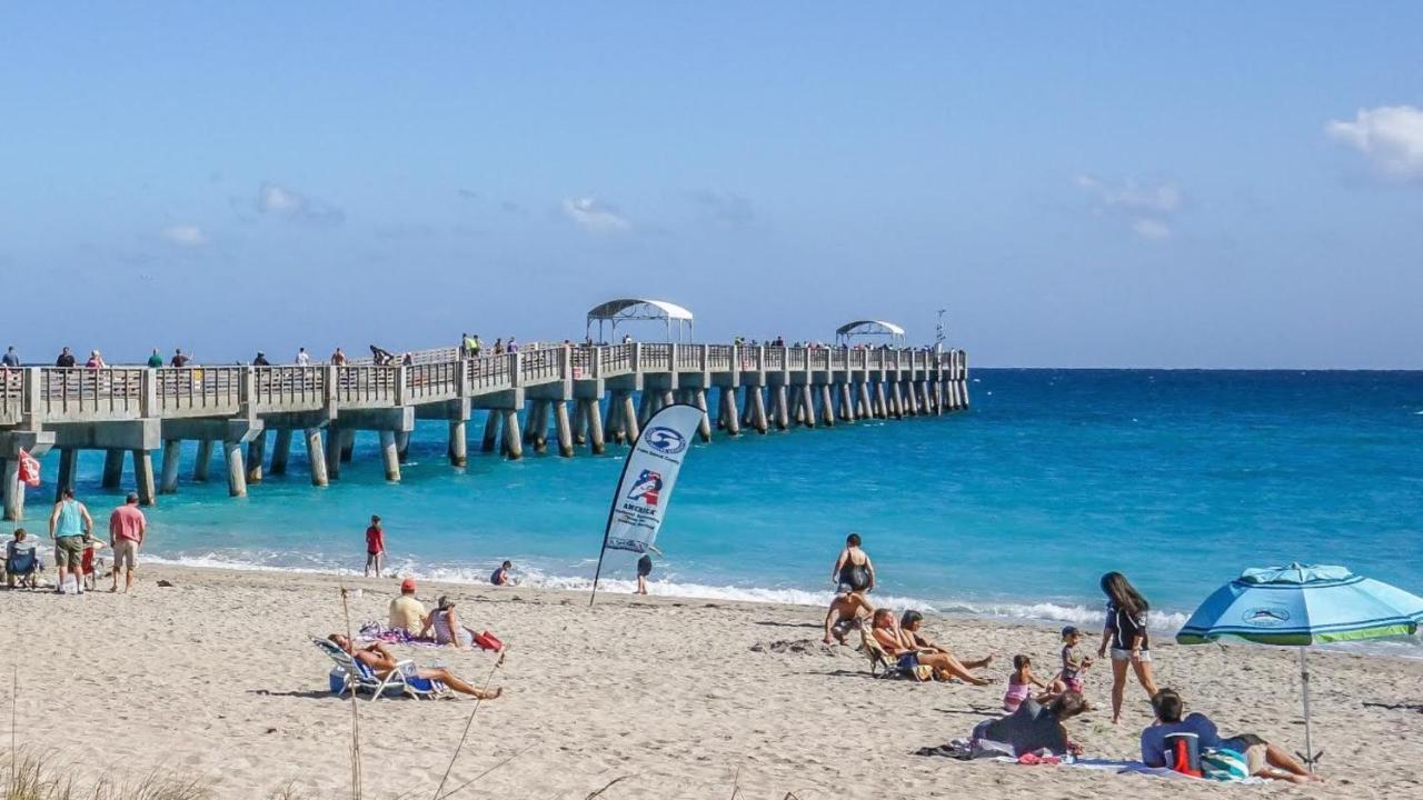 M Lake Worth Beach - Modern Villas Near West Palm Beach, Chic Retro Vibes, King Bed, Cozy Backyard, Bbq, Workspace, High-Speed Internet, Free Parking, 5 Minutes To Downtown & Beach Exterior foto